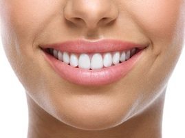 8 Foods and Drinks to Avoid After a Teeth Whitening Procedure