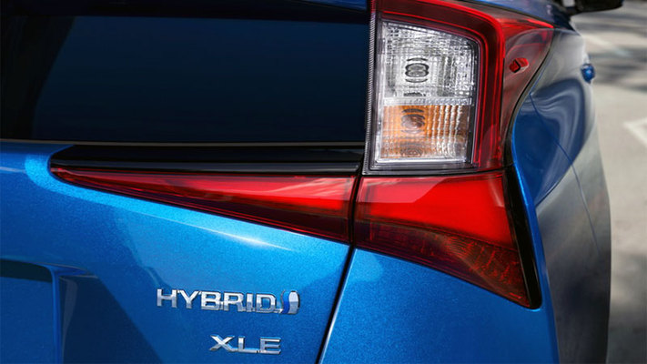 6 Advantages of Hybrid Cars